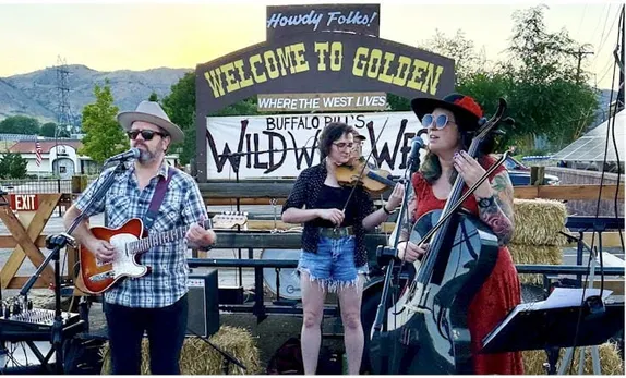 10AM-3PM Country Market  @ Golden Hayride Outpost