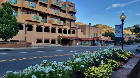 12-5PM City Council Off-Site Meeting @ Table Mountain Inn