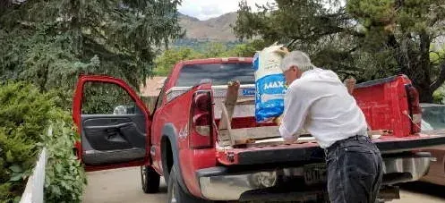 8AM-3PM Community Clean-up Days @ 1300 Catamount Drive