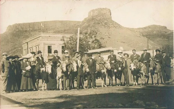 Early Tourism