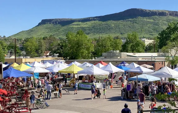 8AM-1PM OPENING DAY - Golden Farmers Market @ Corner of 10th and Illinois Streets