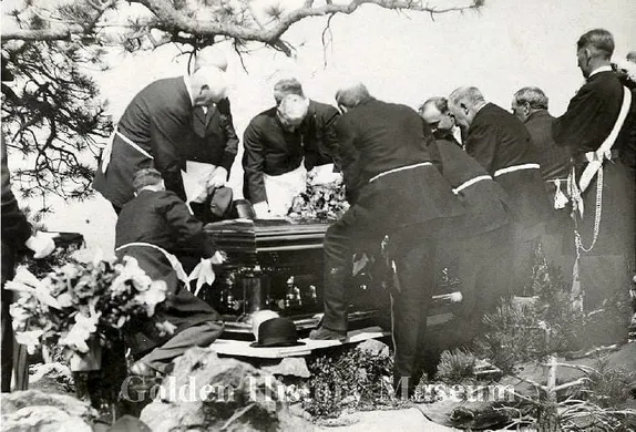A Memorable Funeral