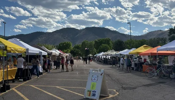 3-6PM Golden Midweek Market @ Golden High School
