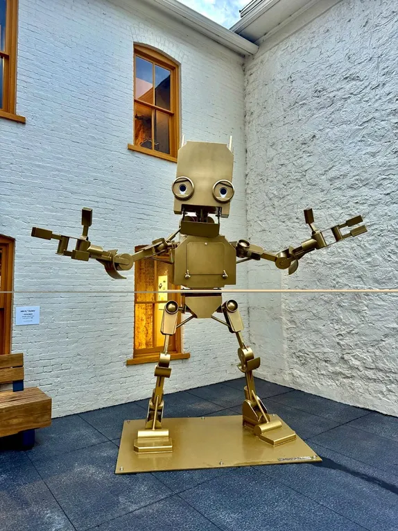 Goldie at the Astor House