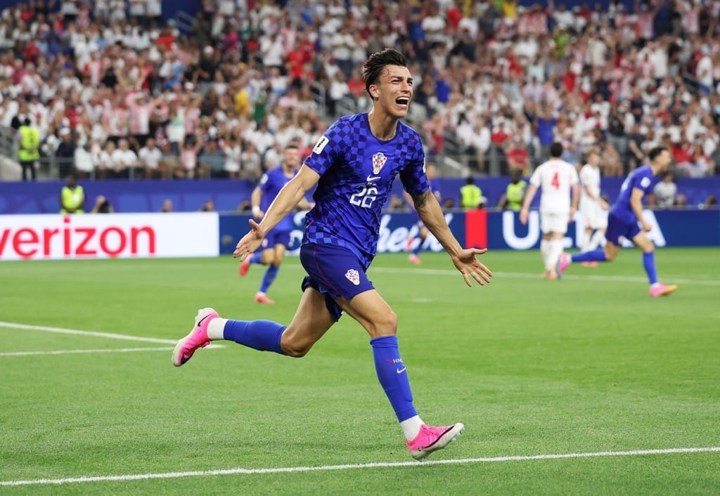 Petar Musa Scores His First World Cup Goal, Equalizes for Croatia vs. England