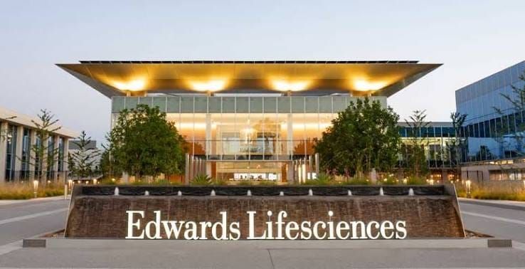 Edwards Lifesciences (EW) — From Valve Pioneer to Structural Heart Powerhouse