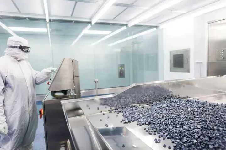 West Pharmaceutical 2.0: Shifting from being just an elastomer supplier to providing integrated solutions