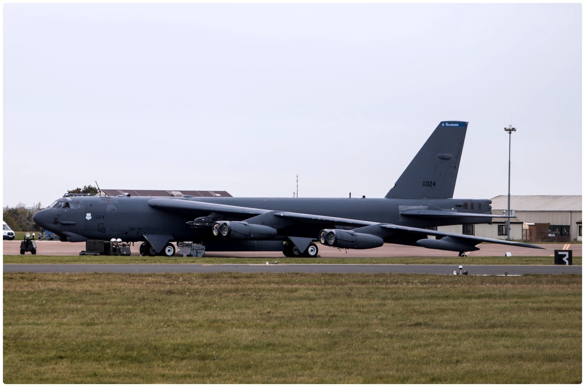 Five Arrested Over Suspected Terror Plot Near US-Used RAF Base