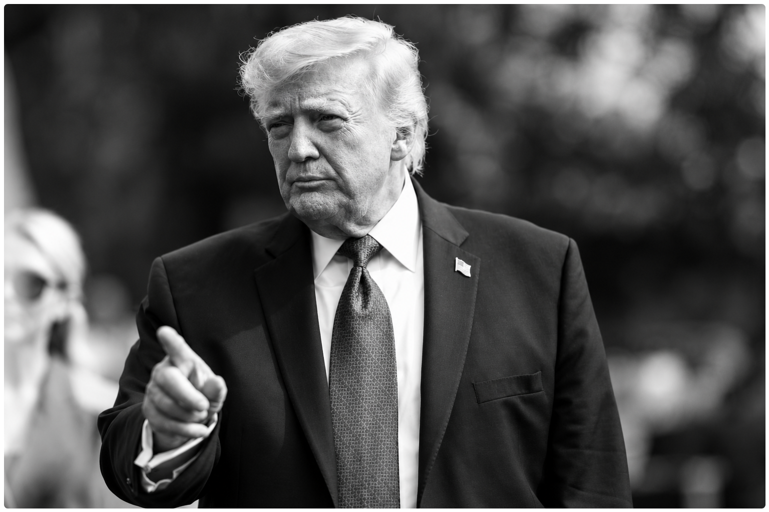Trump Promises Americans $5,000 if Republicans Keep Control of Congress