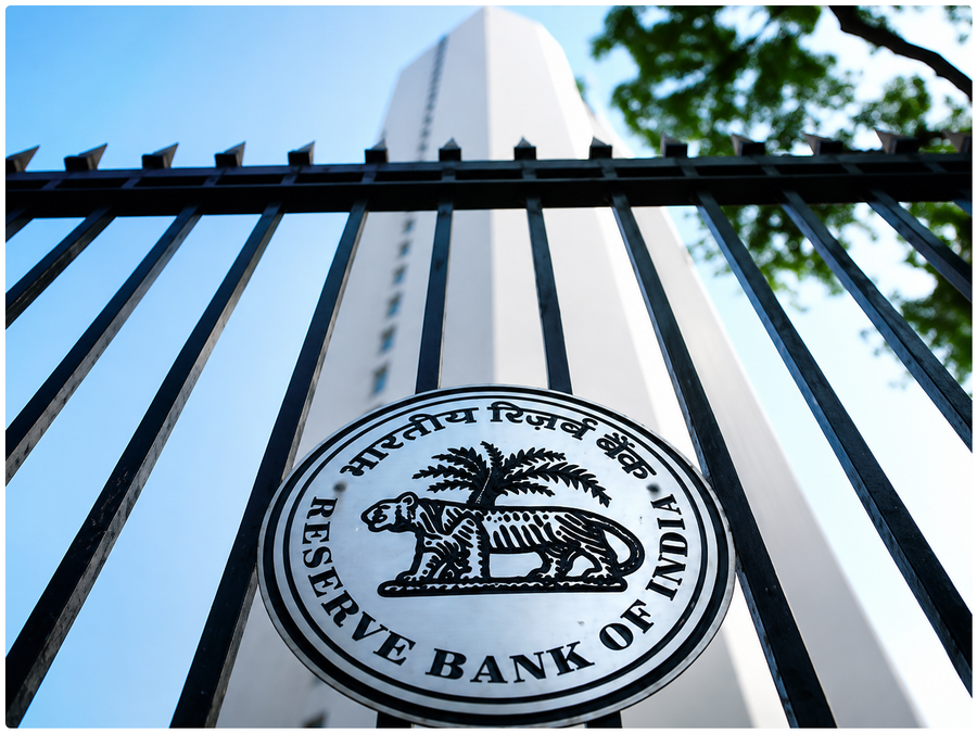Indian banks raise $136.4 billion through RBI forex swap facility, FCNR deposits account for 93%
