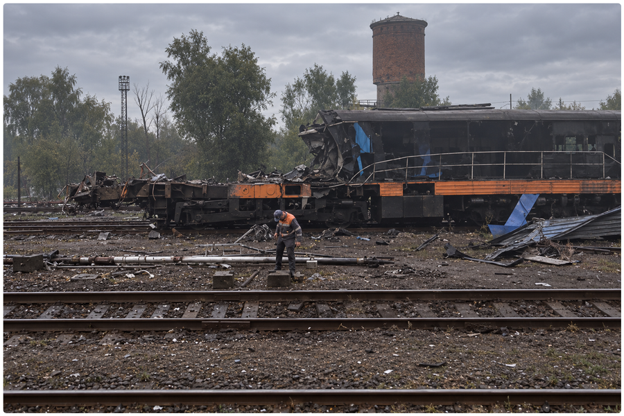 Boris Johnson’s Train Narrowly Misses Russian Drone Strike Near Polish Border