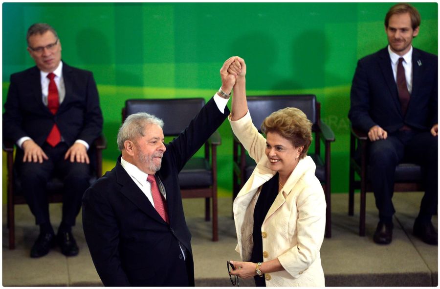 Lula Holds Three-Point Lead Over Flávio Bolsonaro in Runoff Poll