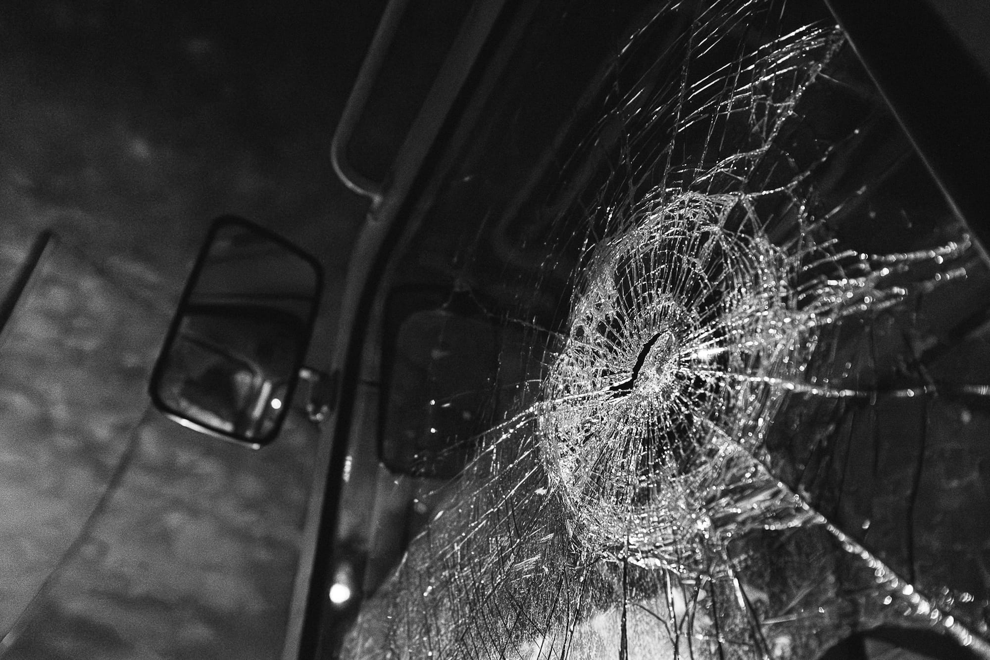 The two reflexes that are breaking the left