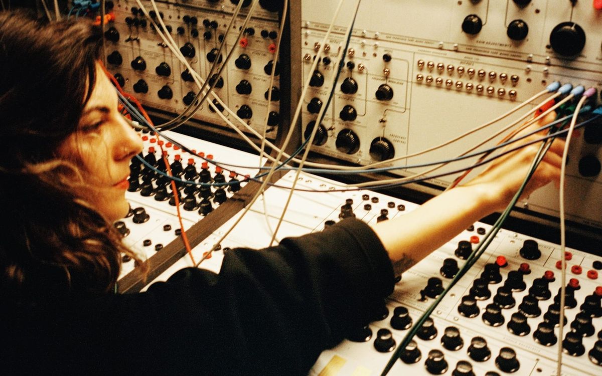 Başak Günak's 'Rewilding': Nature Whispers in Electronic Tones Post feature image