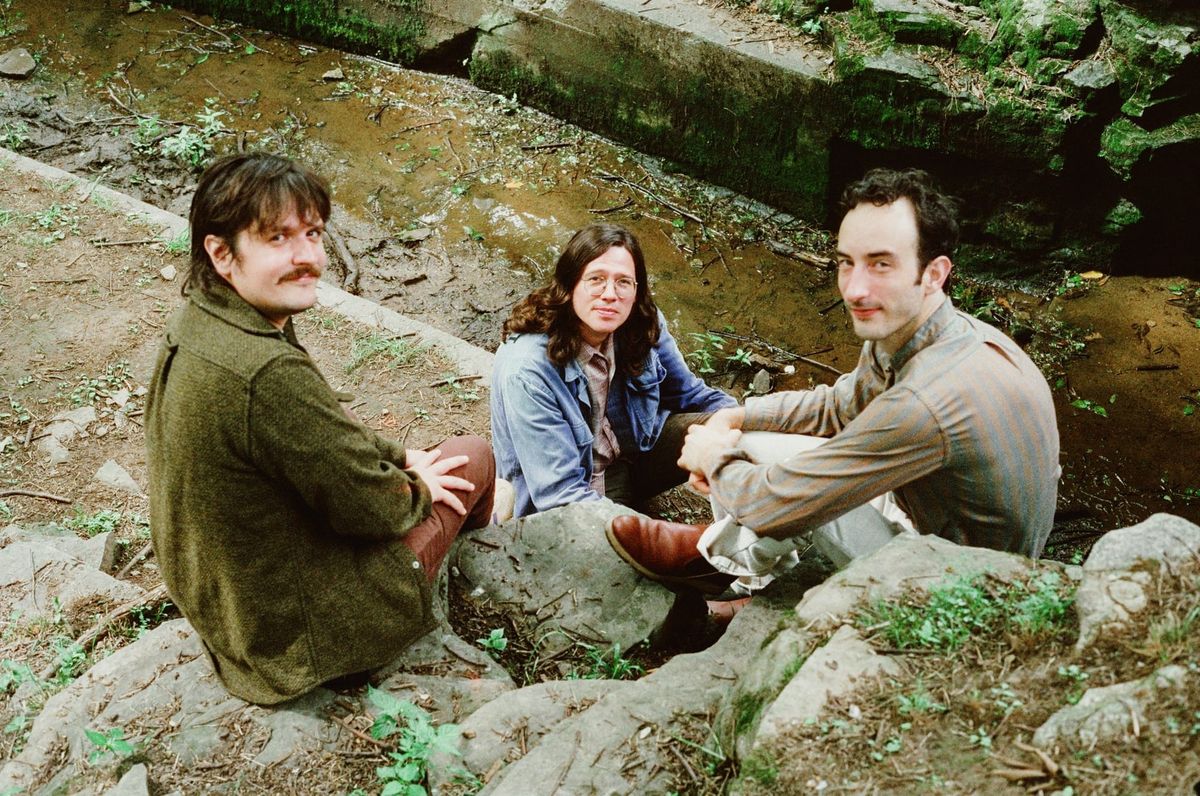 Shrunken Elvis, L-R: Rich Ruth, Spencer Cullum, Sean Thompson. Photo by Blaire Beamer