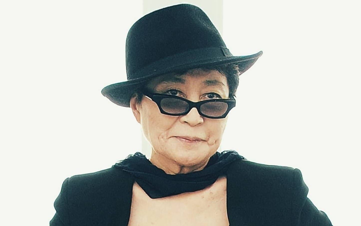 Death Cab For Cutie and Yoko Ono Walk Into a Bar… feature image