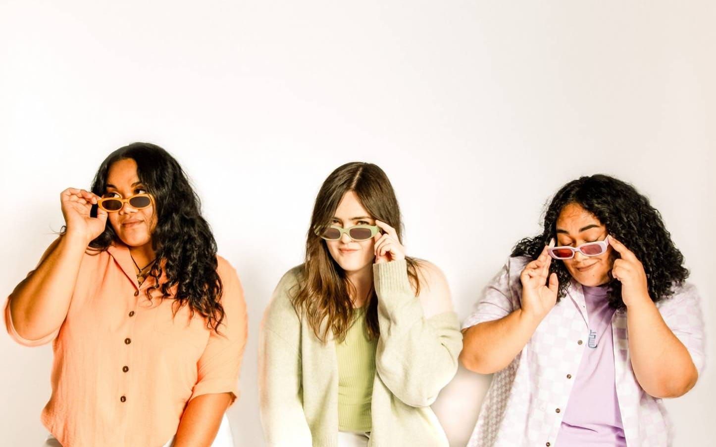 PEPTALK-ing With PEPTALK, The All-Female Self-Produced Trio Band feature image