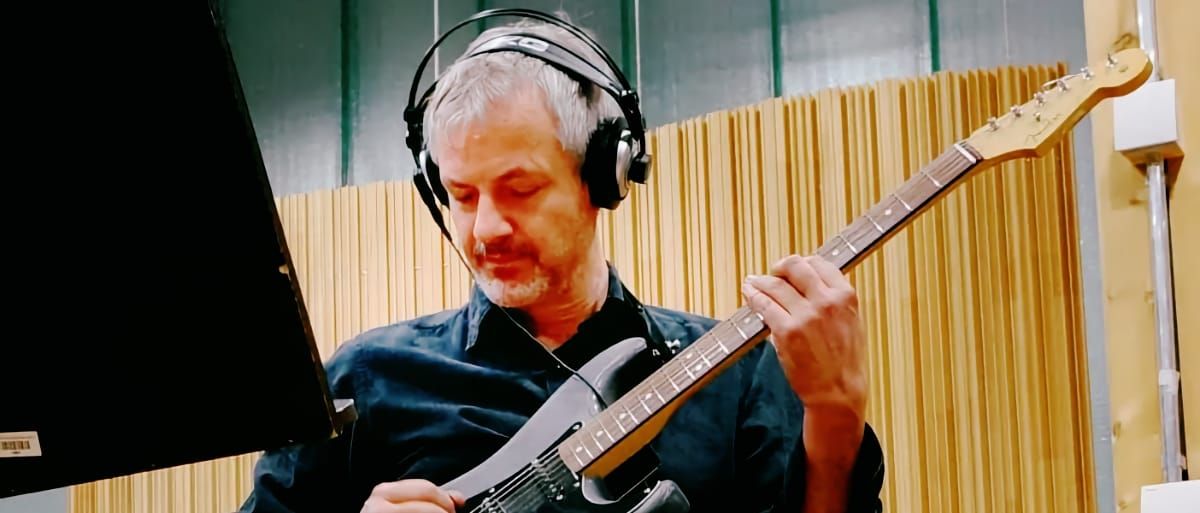 Stephan Thelen Warms Up to Musical Mathematics feature image