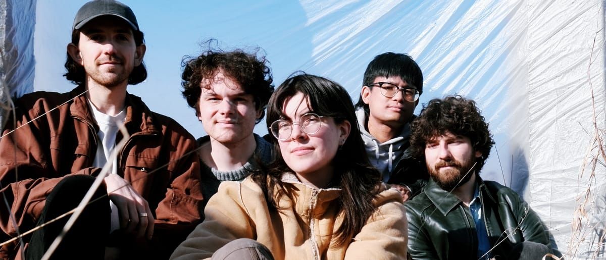 The five members of Winnipeg band Living Hour - Photo by Alex Squire