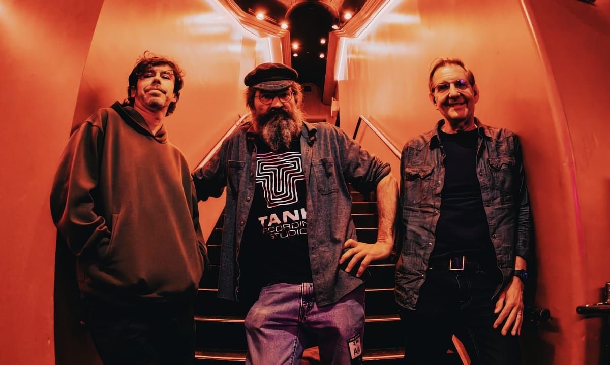 Scott Metzger Gets in the Telepathic Groove with LaMP feature image