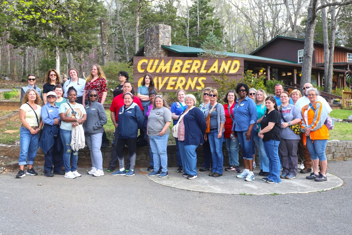 Welcome center employees welcomed to Warren County