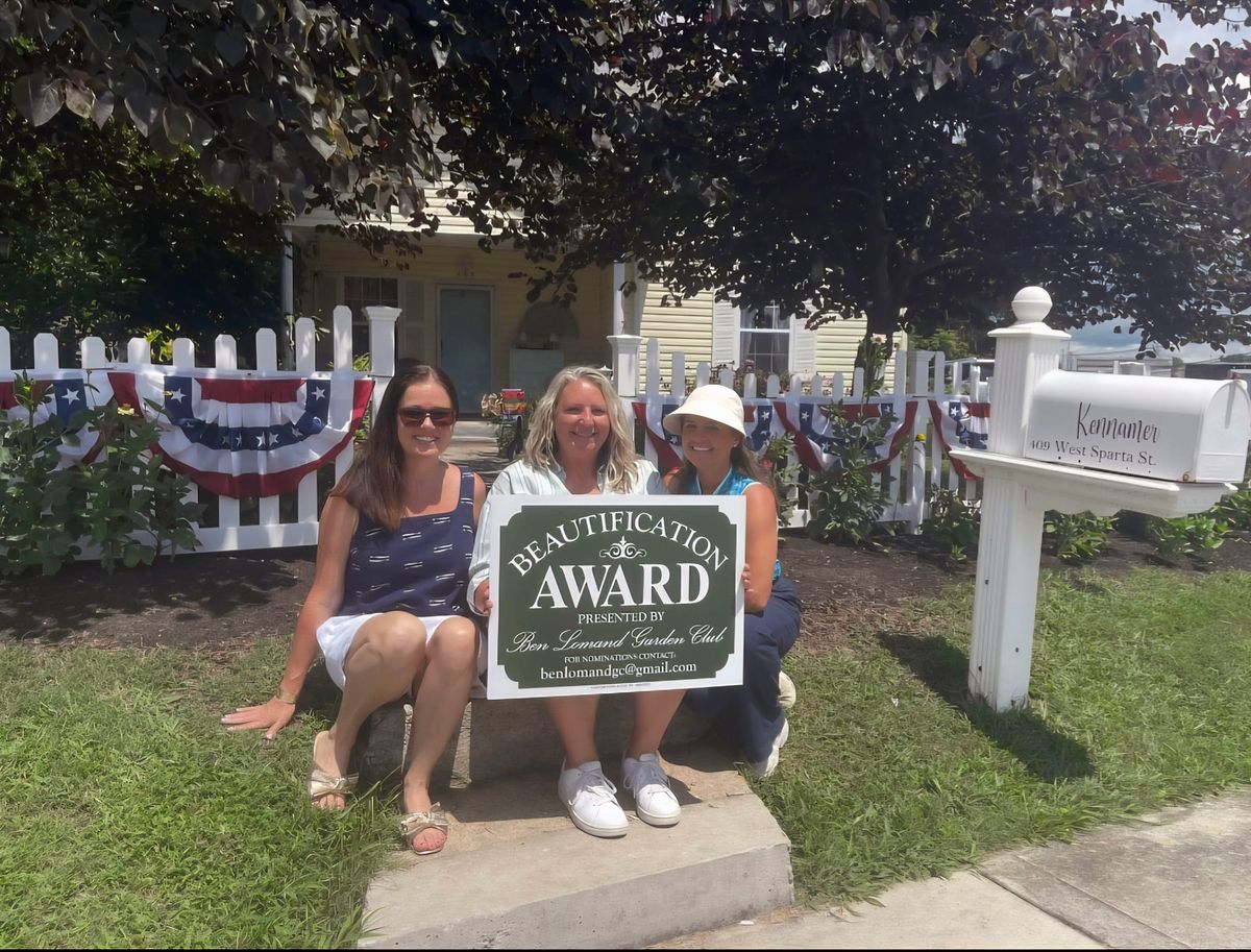 Kennamers honored with Beautification Award