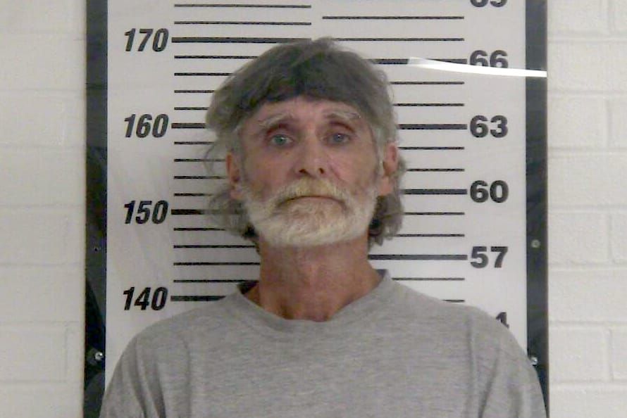 Scott jailed for firing at fiancé