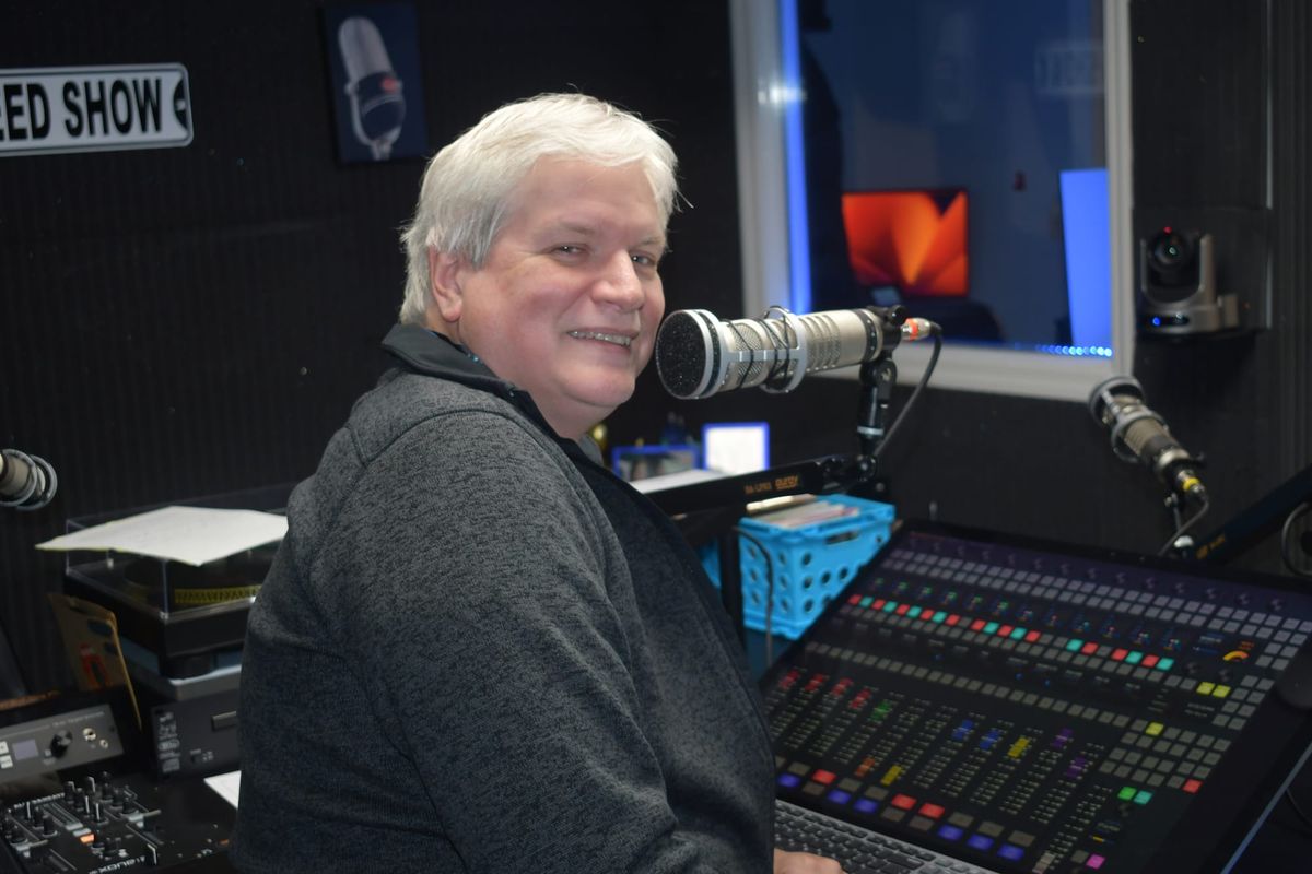 Barnes returns to the airwaves