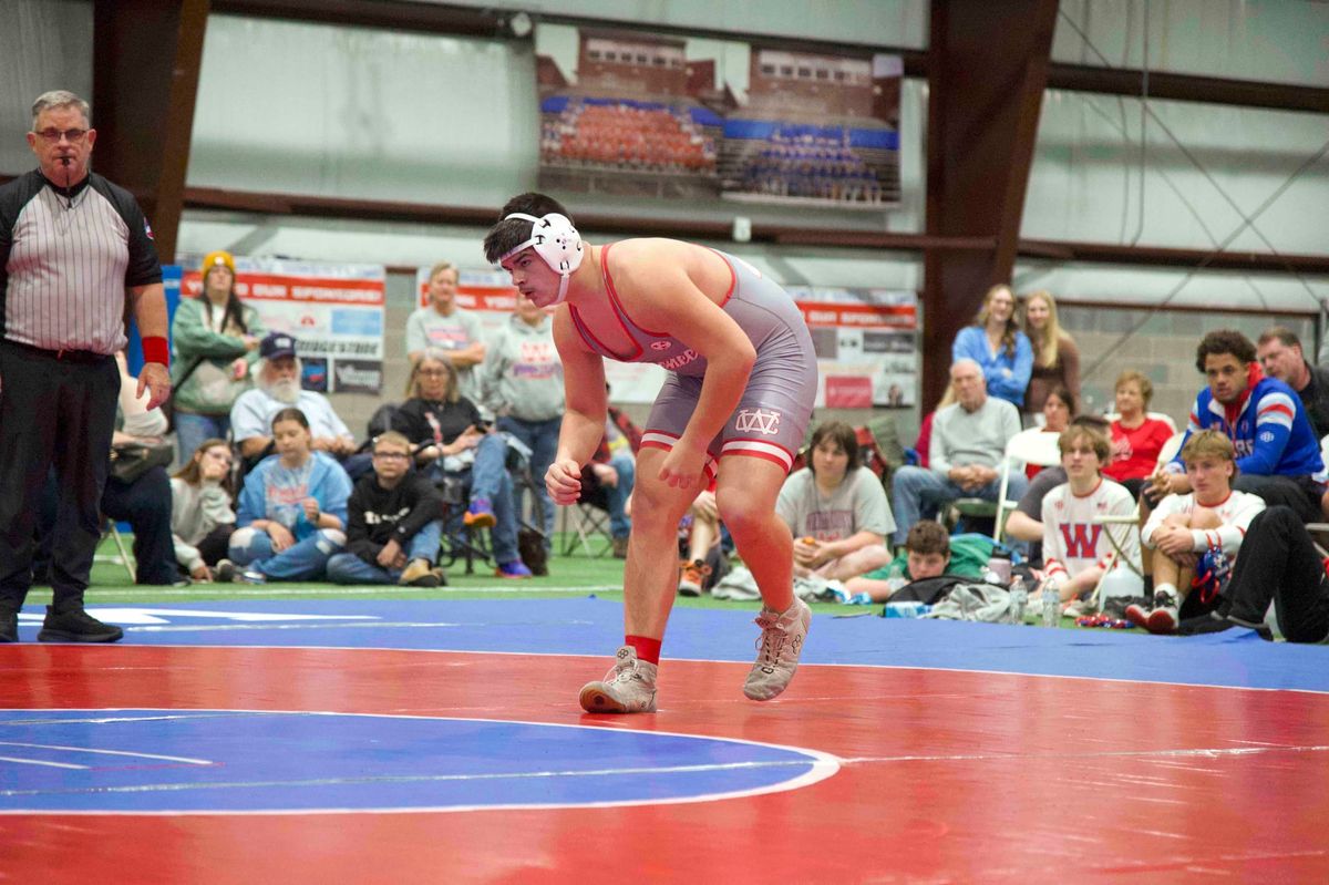 A ‘grand’ day for Warren County wrestling