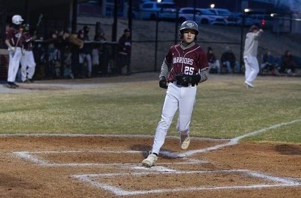 Warriors Out-Hit Algood but Fall 4-1 on the Road