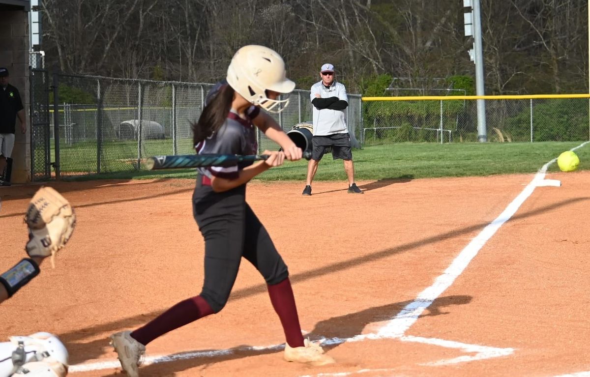 Different day, same story: Warriorettes cruise past Upperman