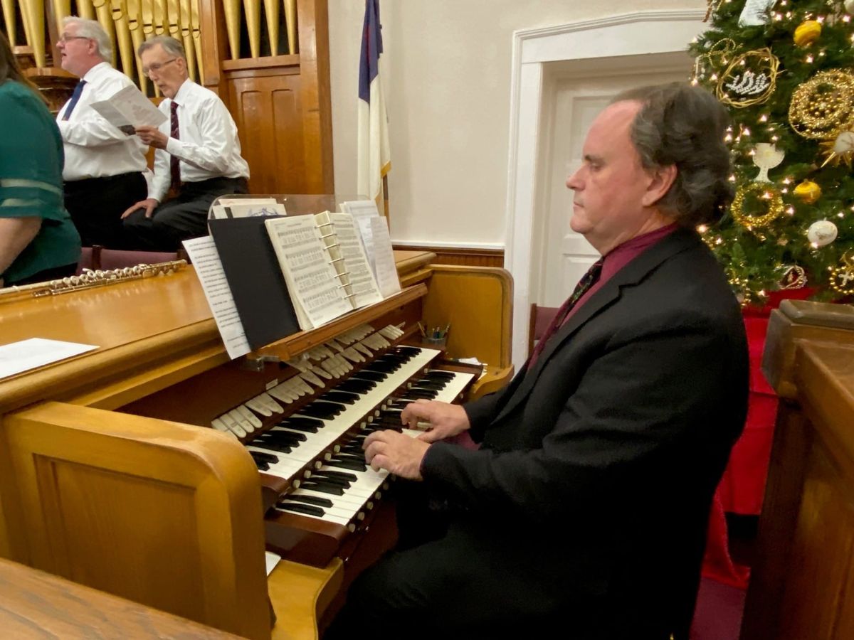 Hicks to bid musical farewell