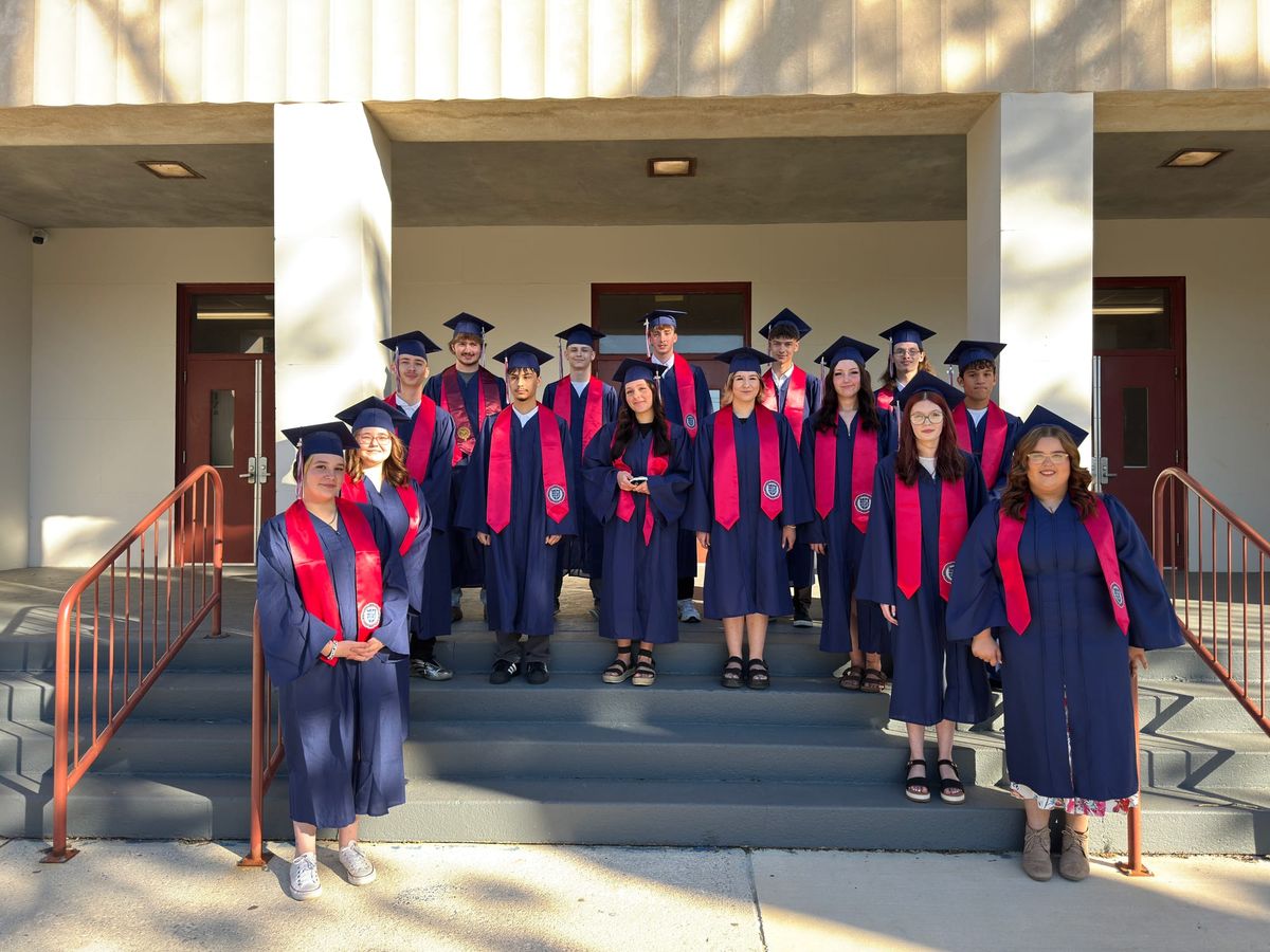 Warren Connect graduates 16 in class of 2026