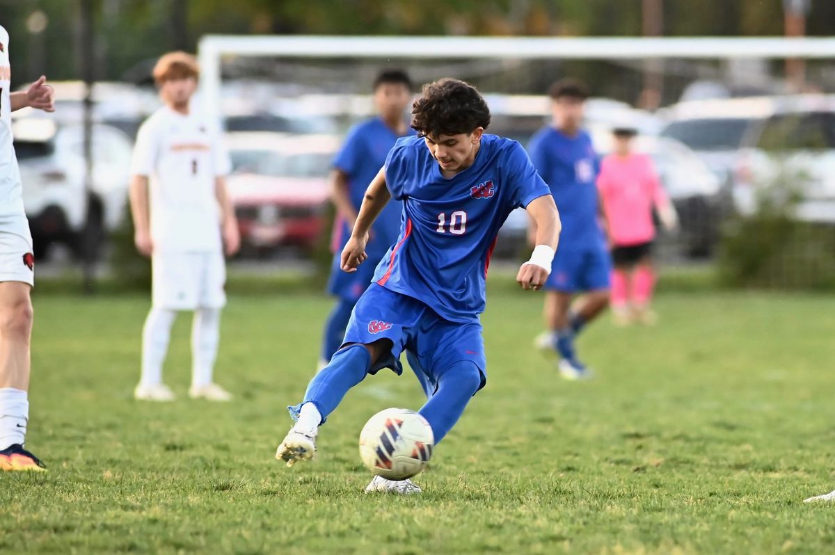 Raptors ravage Pioneers in Region semis