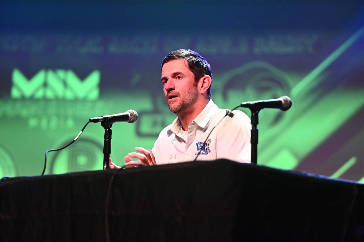 School board hopefuls highlight issues at candidate forum