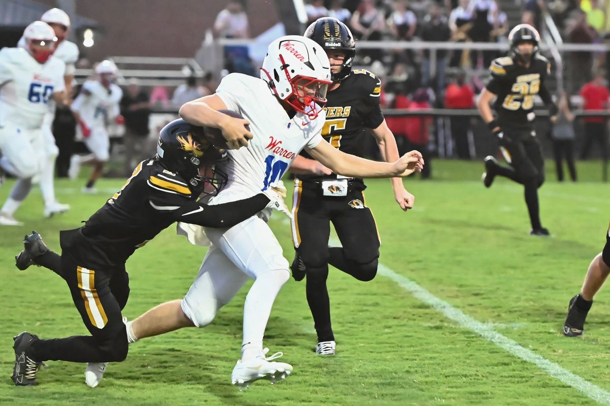 Pioneers seek bounce-back win at home