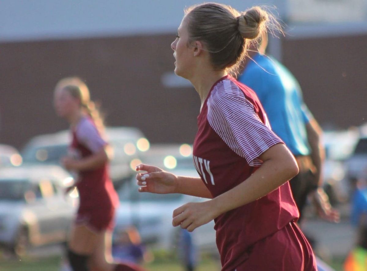 Warriorettes blank Cannon County, stay unbeaten