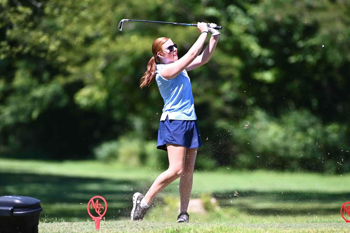 WCHS golf lands strong finishes at home invitational