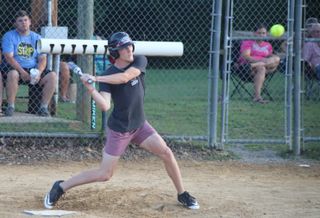 Prater Realty claims senior boys title