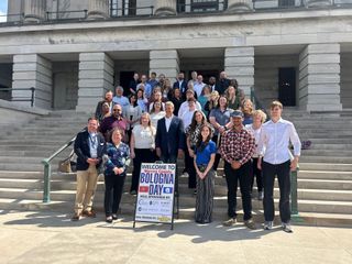 Warren County leaders visit Capitol, hear debate on key state issues