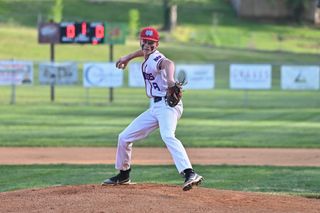 WCMS Pioneers blank White County, 5-0