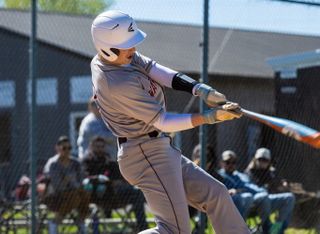 Warriors strike first, fall late to Jackets