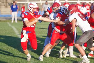 Pioneers overwhelm Cascade in spring tune-up