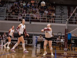 Warriorettes battle Cumberland County in five-set match