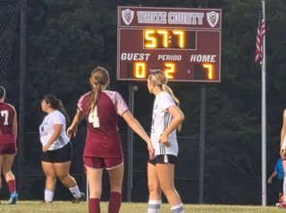 Warriorettes roll past Monterey in season opener