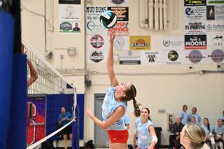 Local volleyball teams tested at Tree City Playday