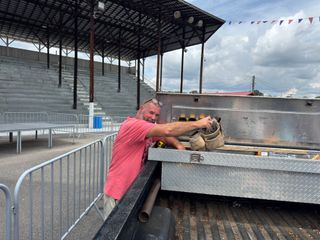 Ready and rarin’ to do some fairin’