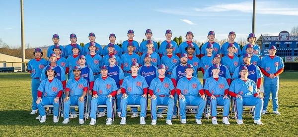 Pioneers rout Raiders
