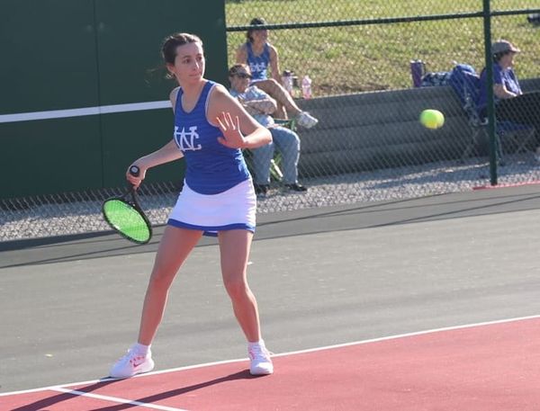 Lady Pioneers now 4-0