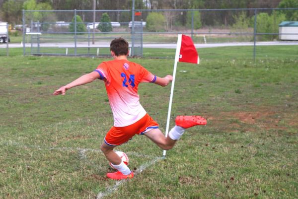 Broncos stomp United Christian